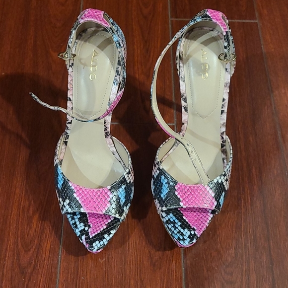 High eminal print heels, Aldo, size 6 - Picture 5 of 12